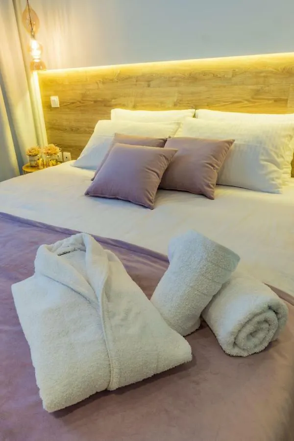 Glossy Lodge Thessaloniki